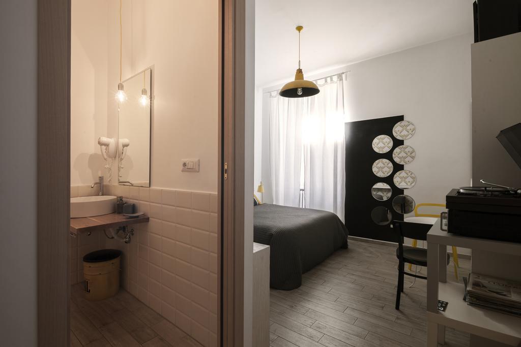 B&B Room Of Arts Rome Bilik gambar